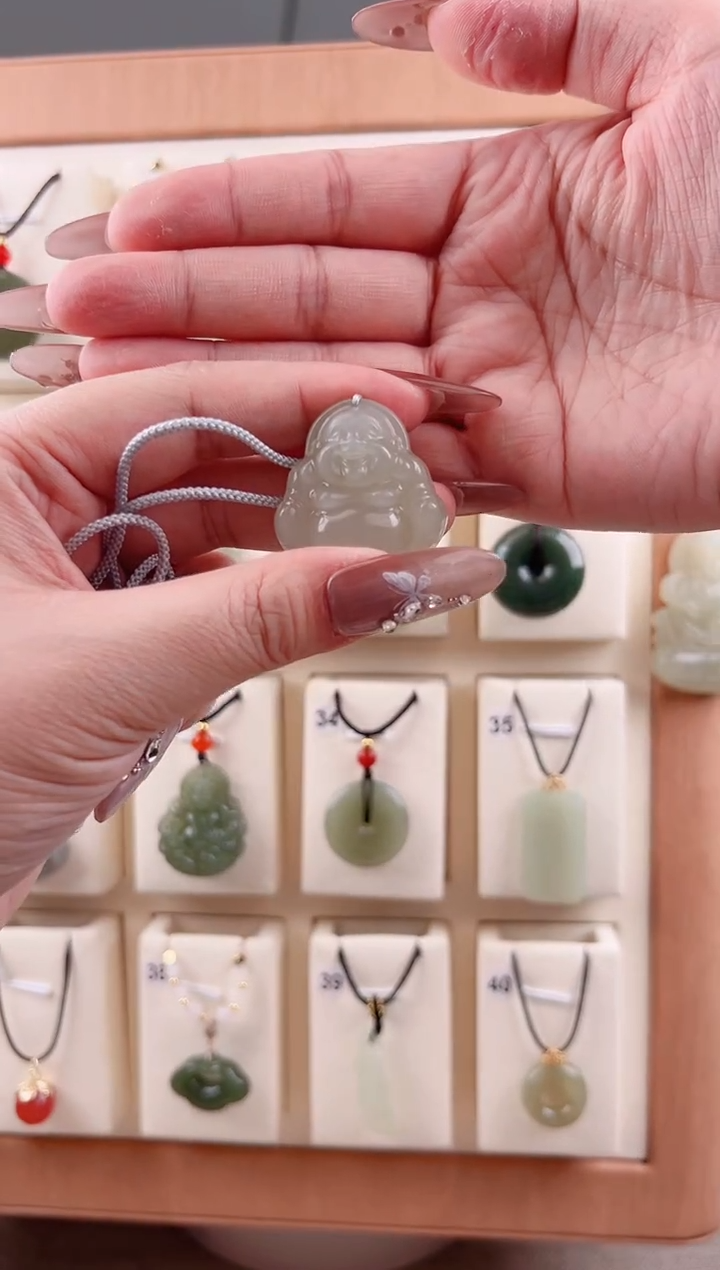 【闪购商品】和田玉吊坠(不含链)未镶嵌7