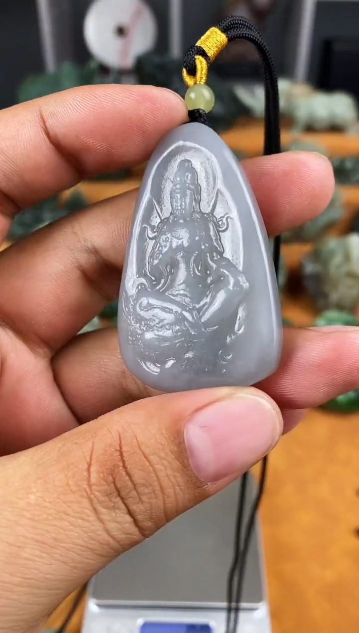 颈饰未镶嵌和田玉1