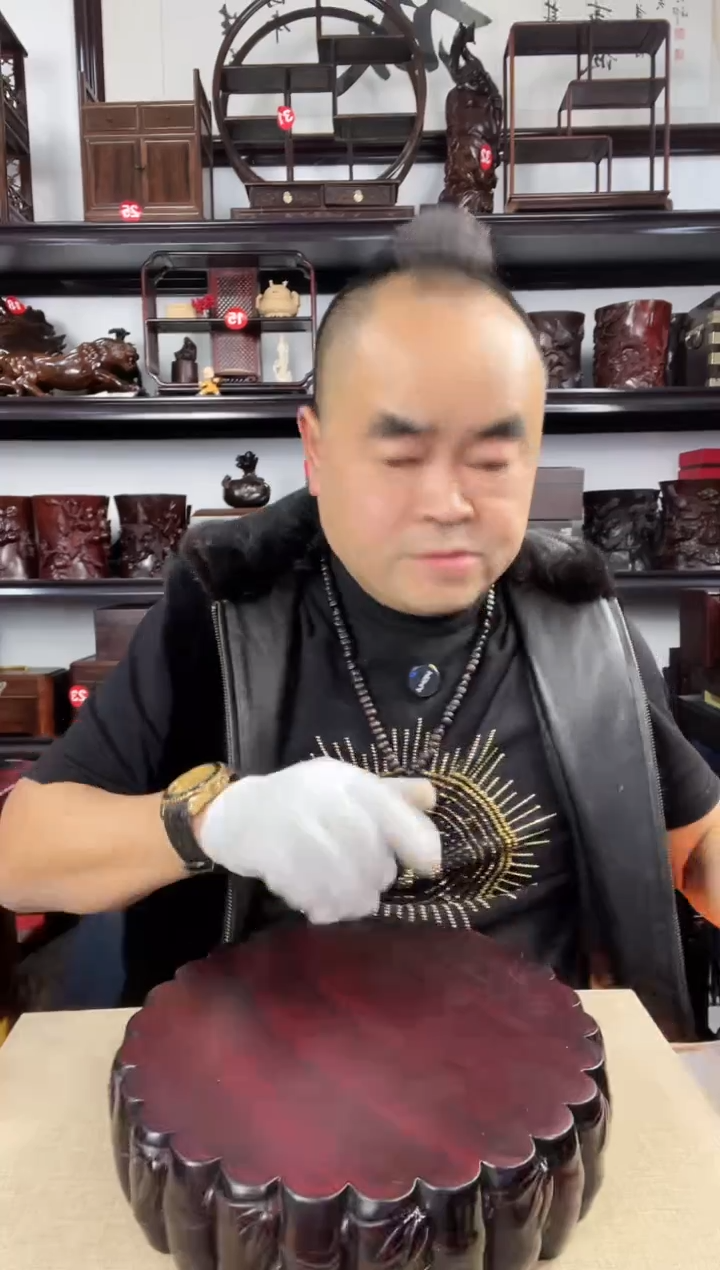 木老李红木工艺品336瑕疵