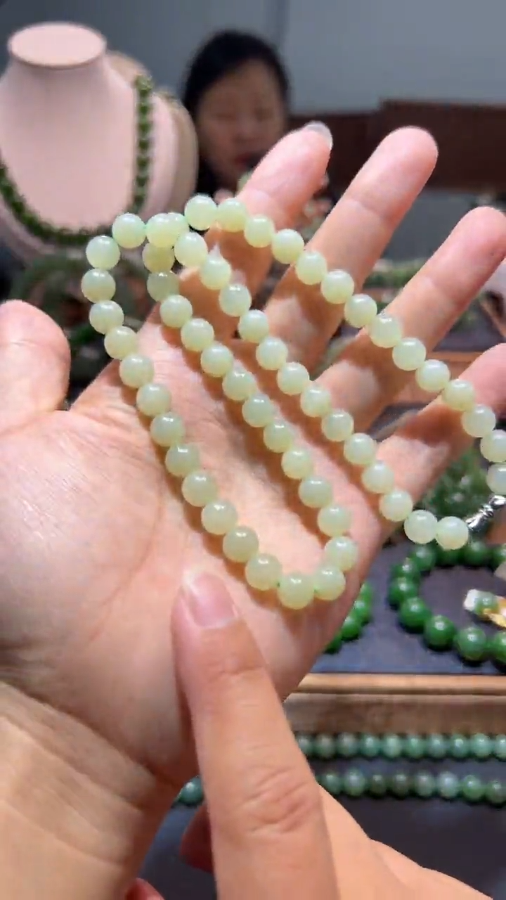 和田玉未镶嵌颈饰随机多样性发一