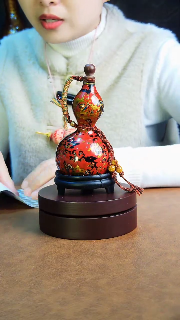 【闪购商品】153直播一物一图大漆酒葫芦送底座送挂绳