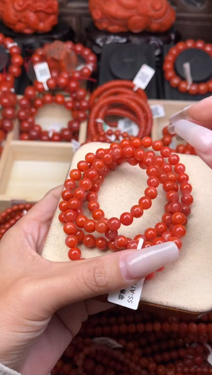 【闪购商品】南红玛瑙珠宝奇石未镶嵌7