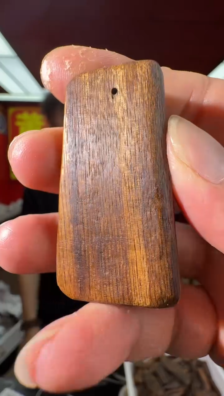 沉香吊坠a82都彭多样性发一