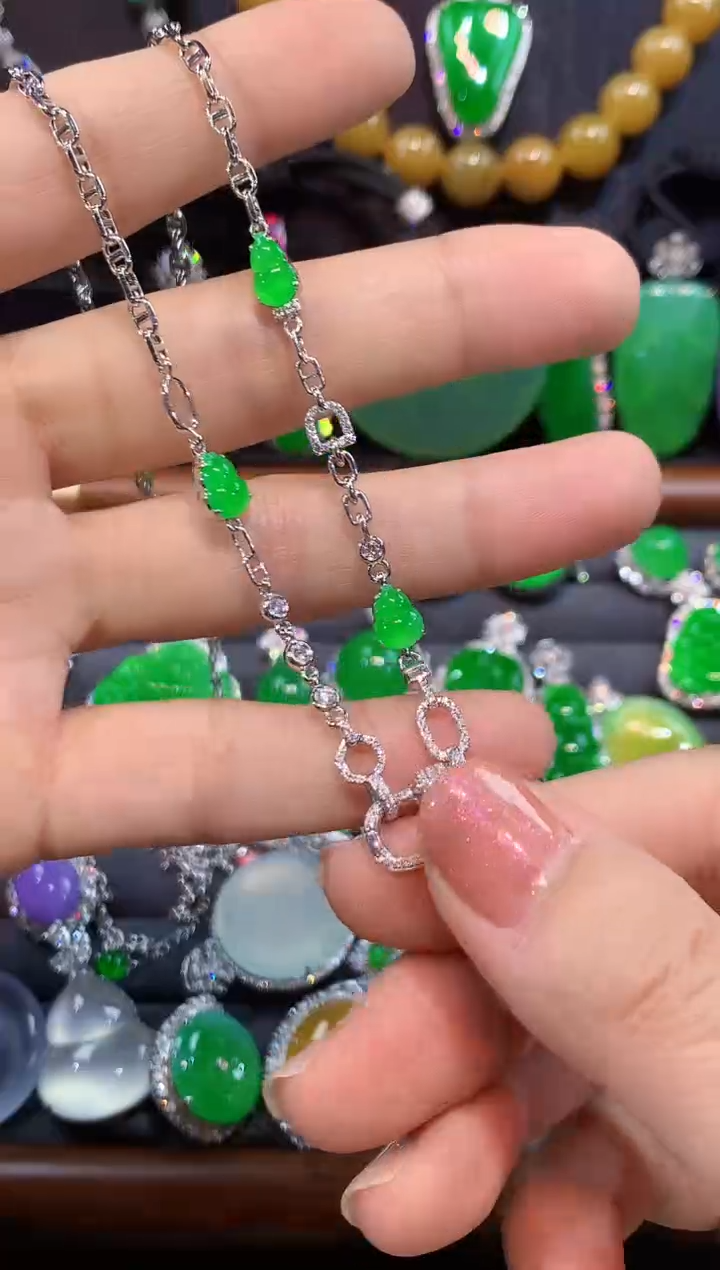 项链18K金镶嵌翡翠万能链