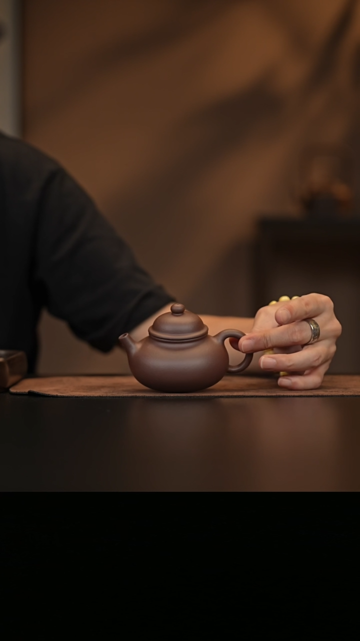 允禾斋  紫砂壶  容天