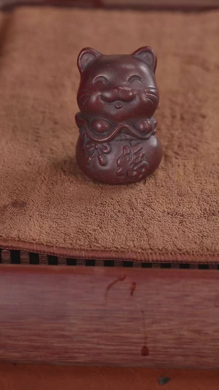 【闪购商品】紫砂茶宠铁血砂猫咪