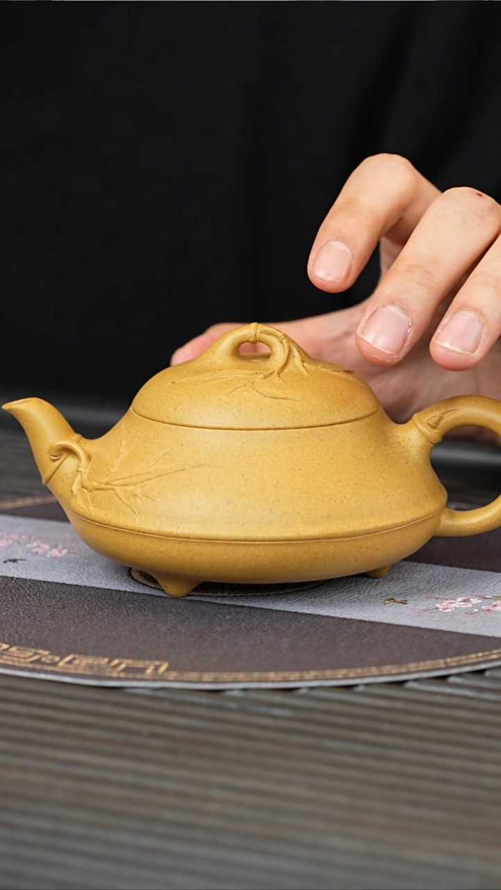 【闪购商品】紫砂茶壶XMYQ 黄金段 竹节大汉棠 350cc