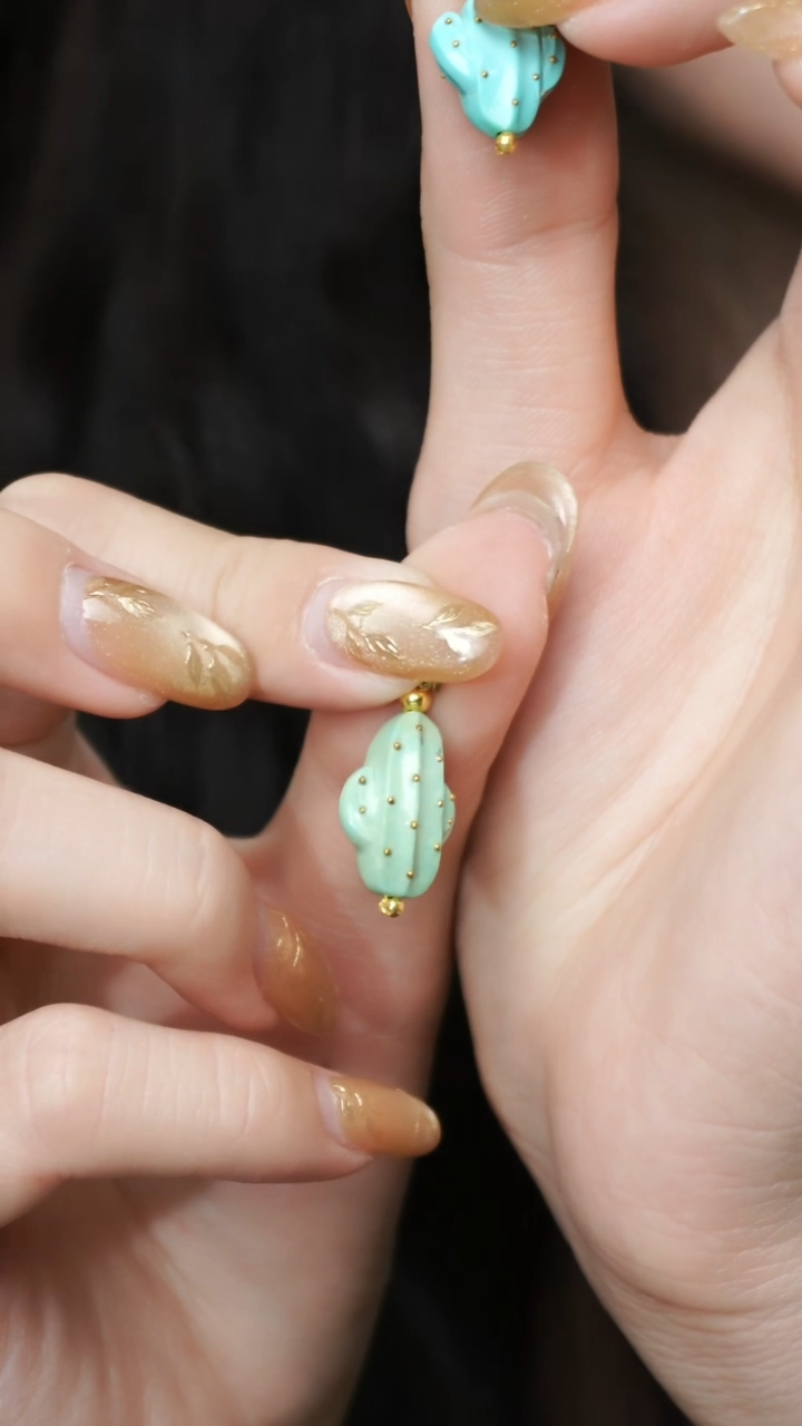 【闪购商品】绿松石吊坠(不含链)18K金镶嵌吊坠