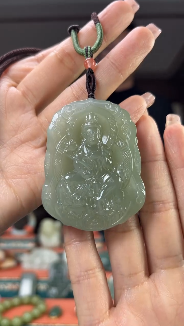 【闪购商品】和田玉颈饰未镶嵌佩佩兔