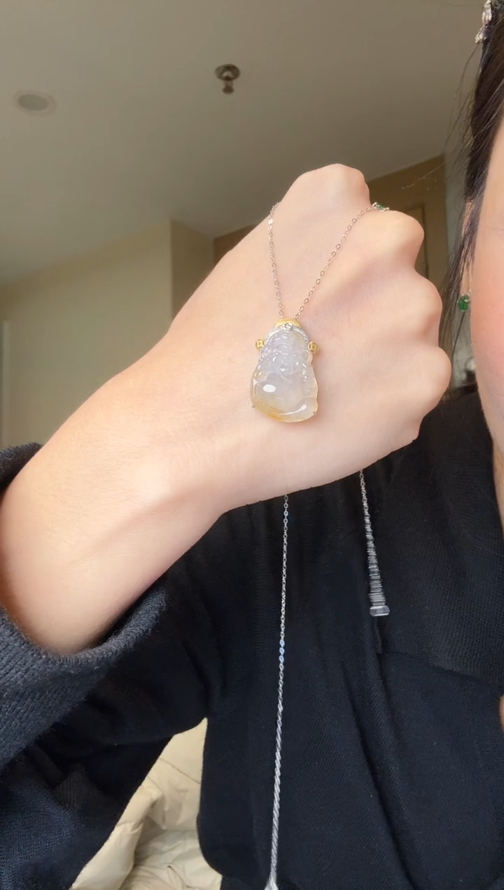 【闪购商品】翡翠吊坠(不含链)18K金镶嵌天然翡翠吊坠