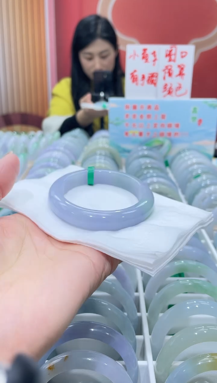 【闪购商品】翡翠手镯未镶嵌0000006333