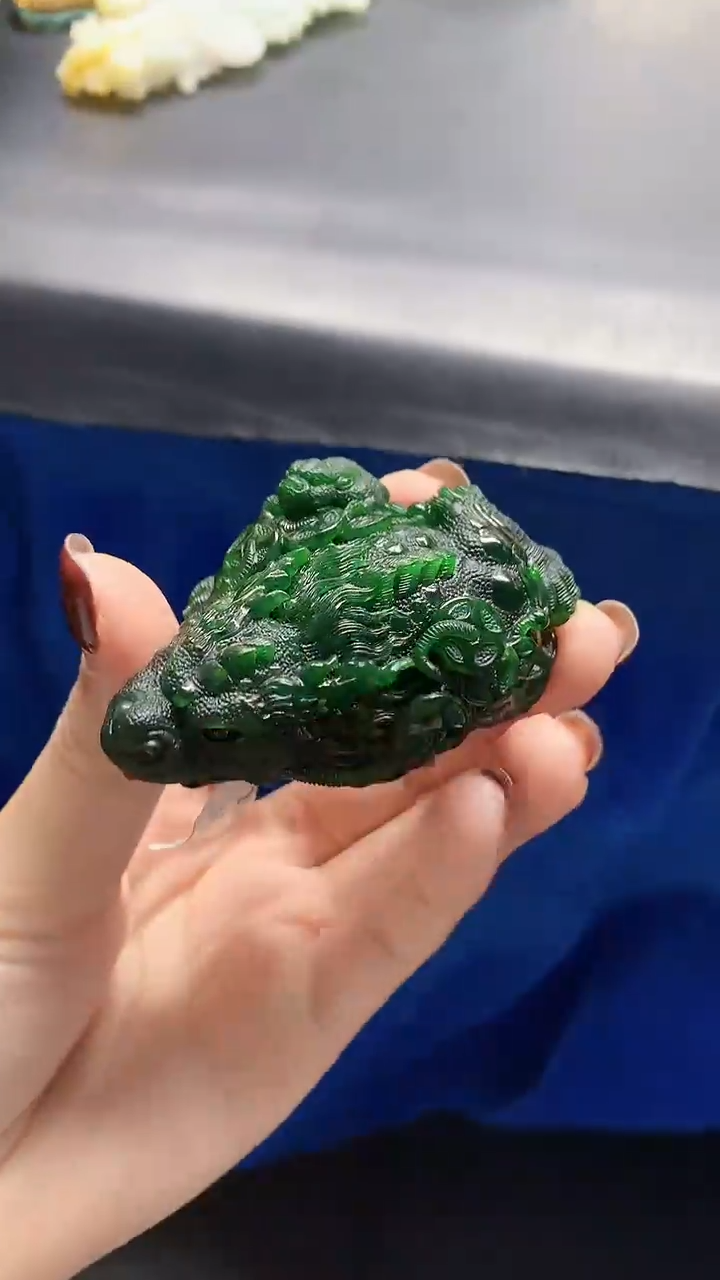 颈饰未镶嵌翡翠禅**茜天然缅甸a货翡翠