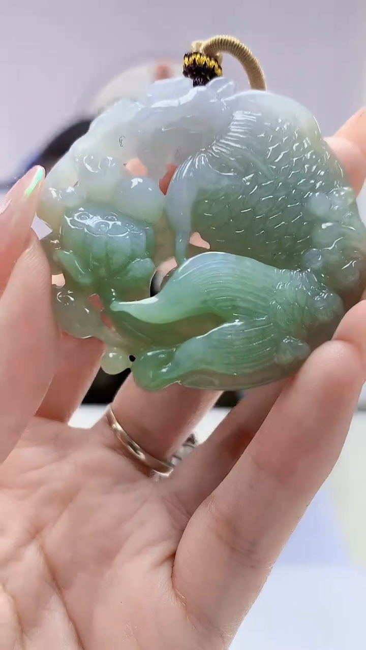 【闪购商品】定制翡翠未镶嵌5152DD-毛货挂件38