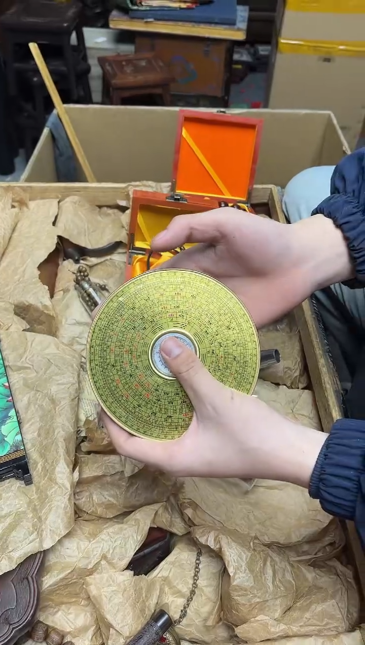 八号甄选八号甄选