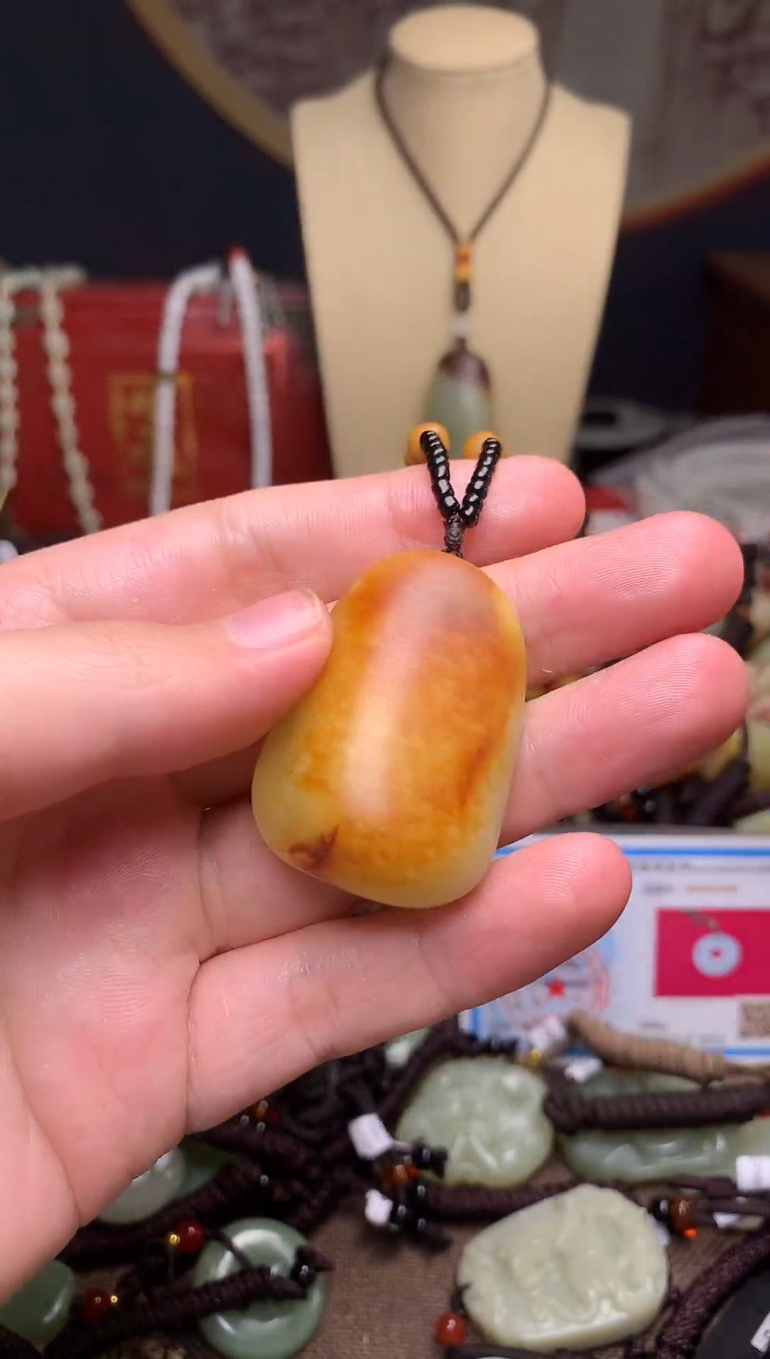 颈饰未镶嵌和田玉新疆料青海料清水和田玉吊坠