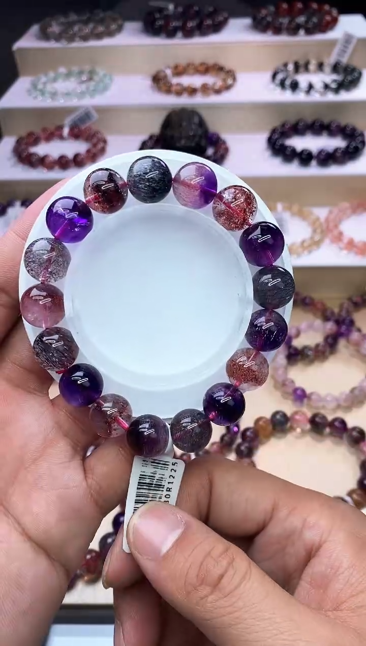 【闪购商品】水晶手链未镶嵌黑加仑超七单圈12m+
