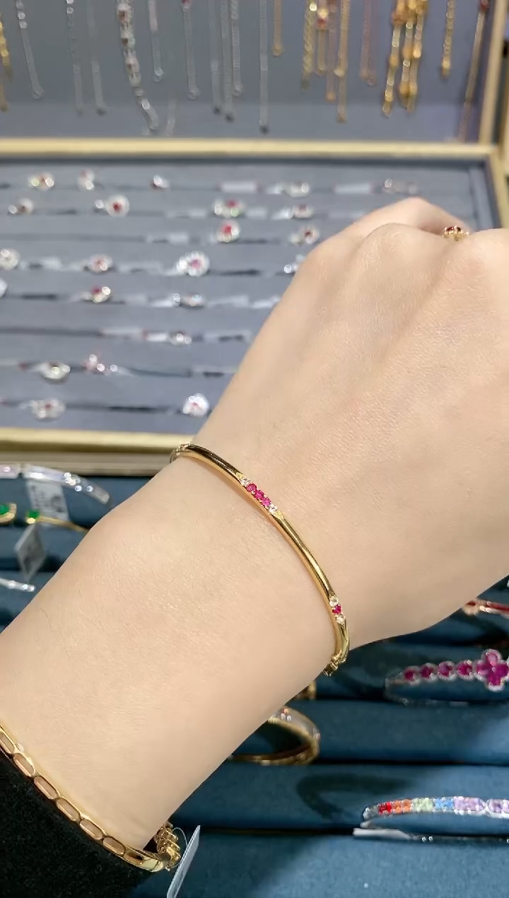 【闪购商品】红宝石手镯18K金镶嵌手镯