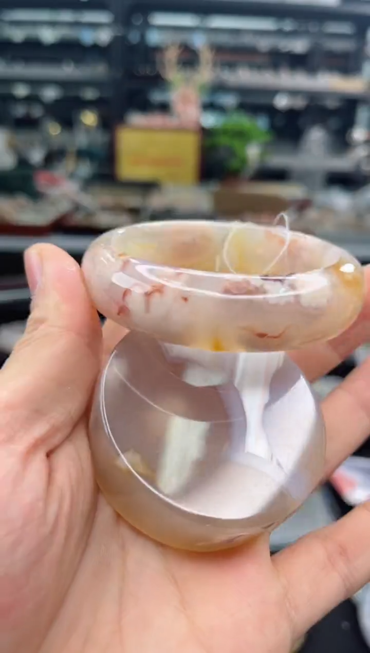 【闪购商品】石英质玉手镯未镶嵌56圈口（赠品镯心）3165979