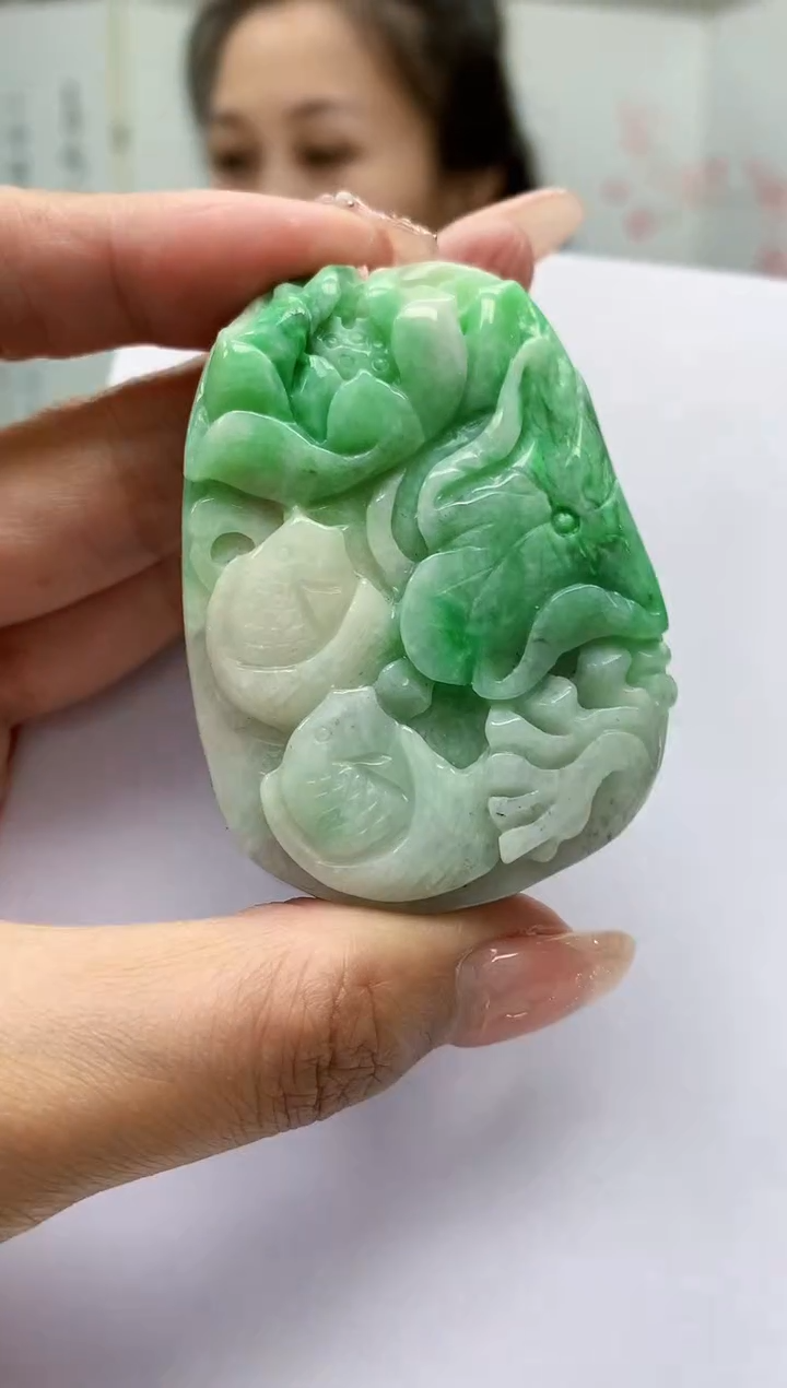 【闪购商品】定制翡翠未镶嵌4989mm-毛货挂件70