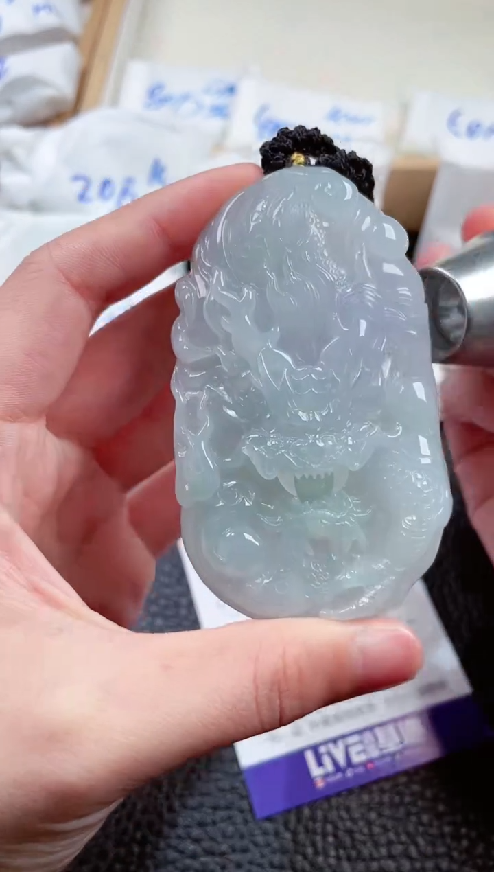 【闪购商品】翡翠颈饰未镶嵌00001578