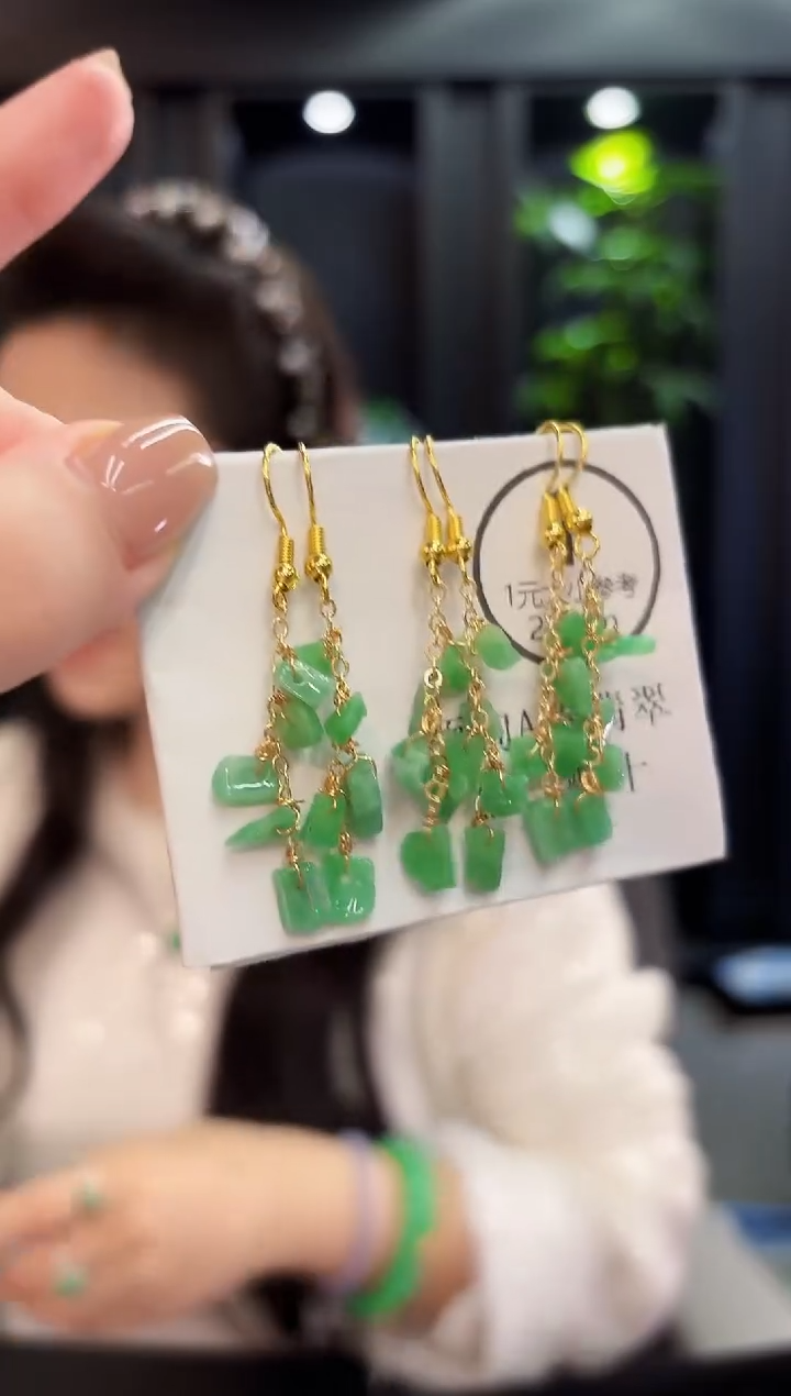 未镶嵌翡翠耳饰 许愿石 缅料A货/多样性发货/一对