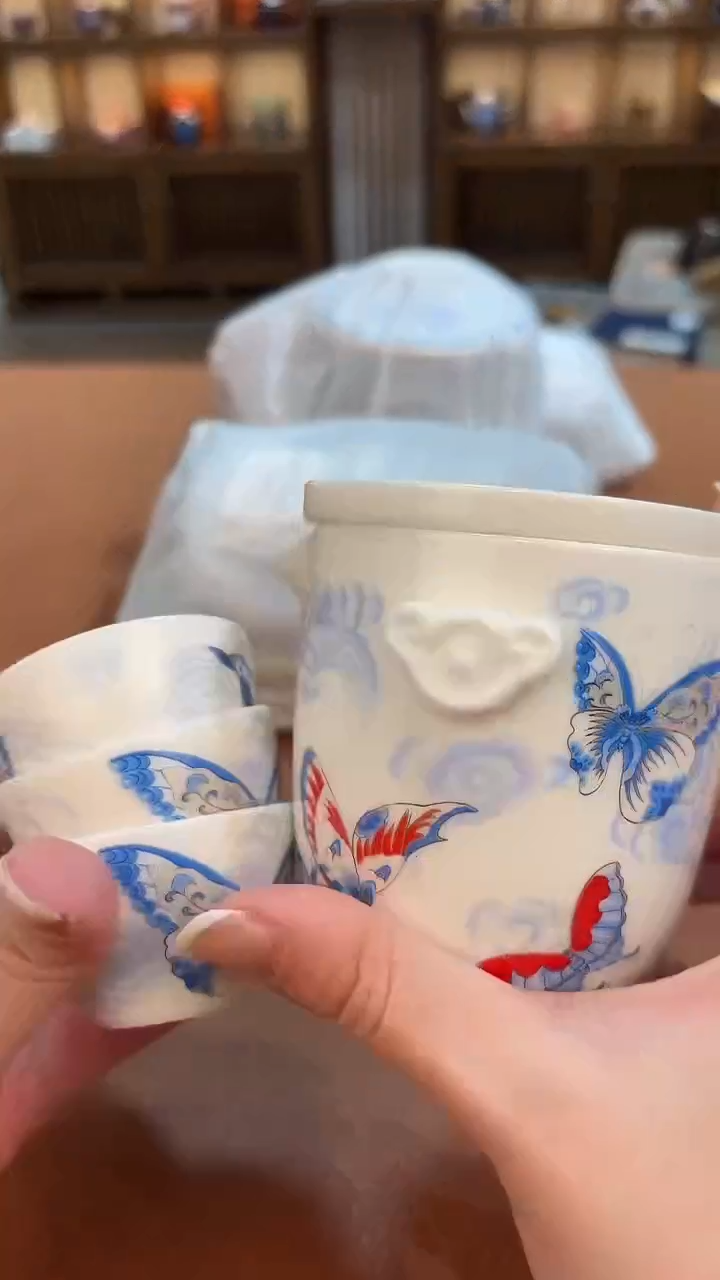 今天我在喝茶你在干嘛