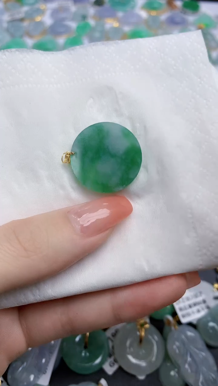 【闪购商品】翡翠颈饰18K金镶嵌天然缅甸翡翠A货