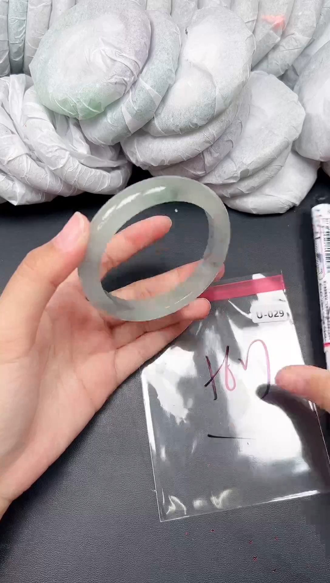 精品手镯，一物一拍U029