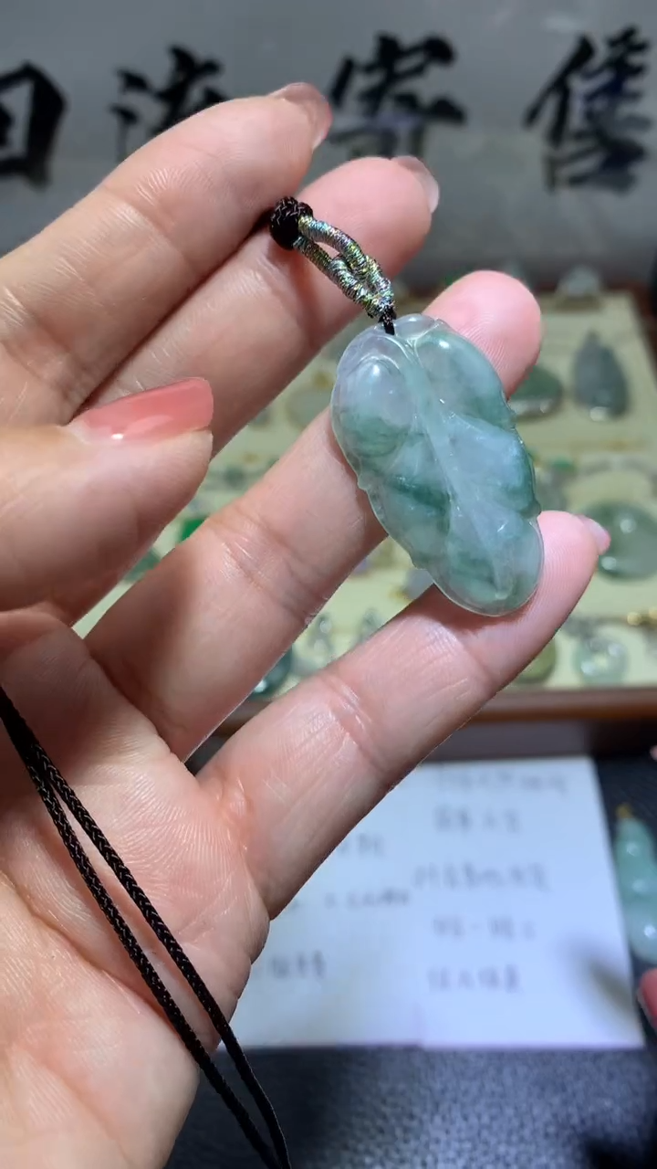 【闪购商品】翡翠颈饰未镶嵌029天然缅甸翡翠A货