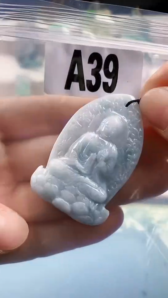 翡翠未镶嵌颈饰天然翡翠吊坠挂件