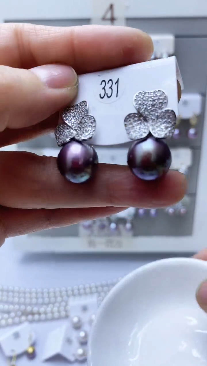 【闪购商品】淡水珍珠耳饰银S925镶嵌331