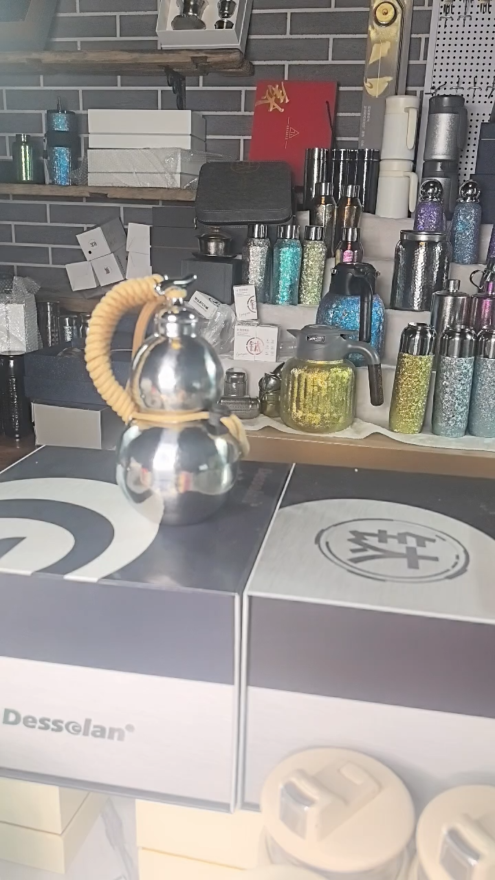 钛合金纯钛保温葫芦杯银色
