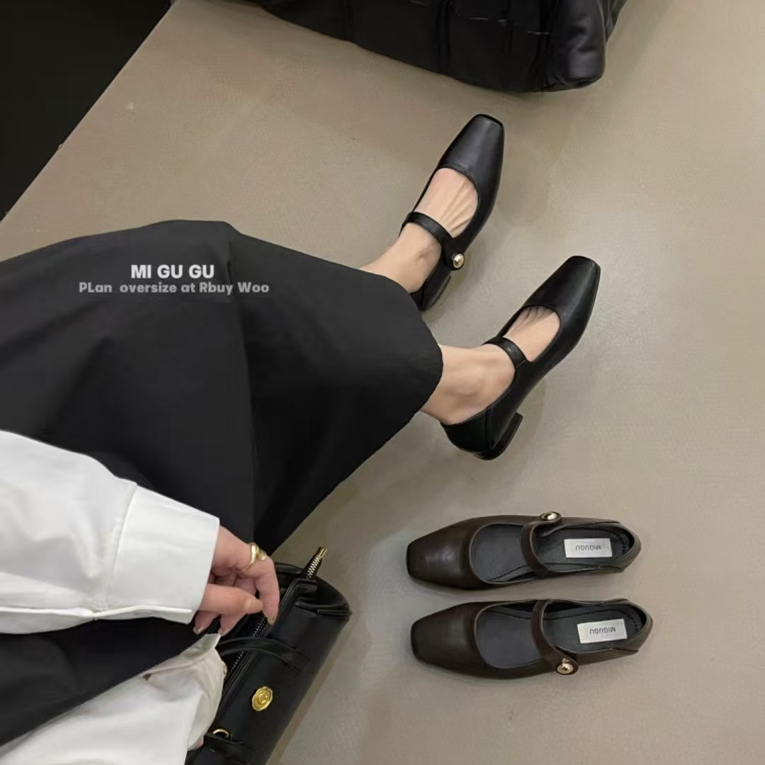 高级感棕色平底小皮鞋女2025早秋新款法式复古小方头玛丽珍女单鞋