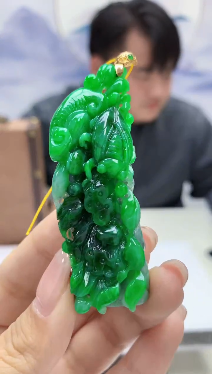 【闪购商品】定制翡翠18K金镶嵌5060kk-毛货挂件266