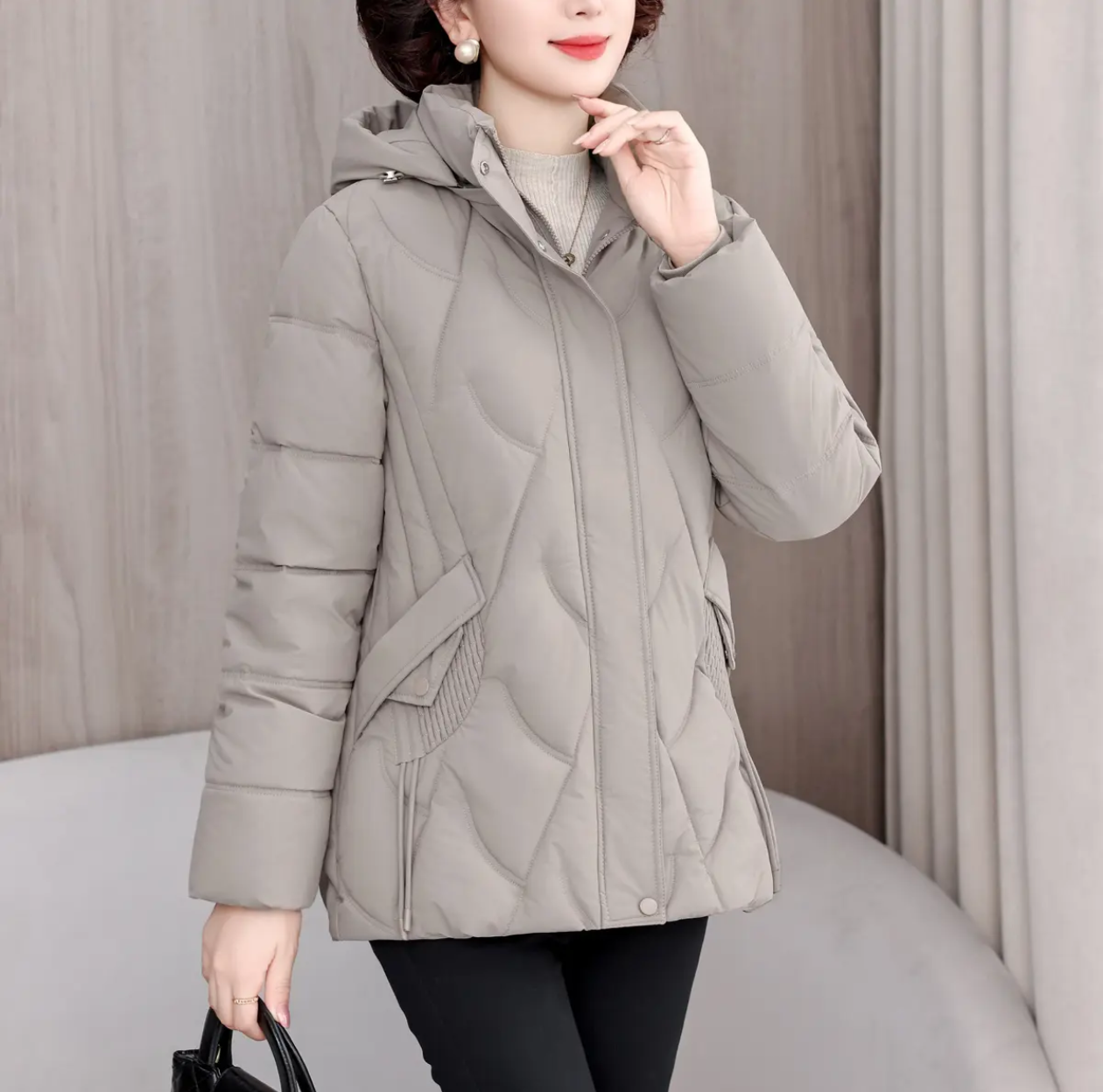 2566中老年妈妈冬季短款大码显瘦加厚活帽棉服