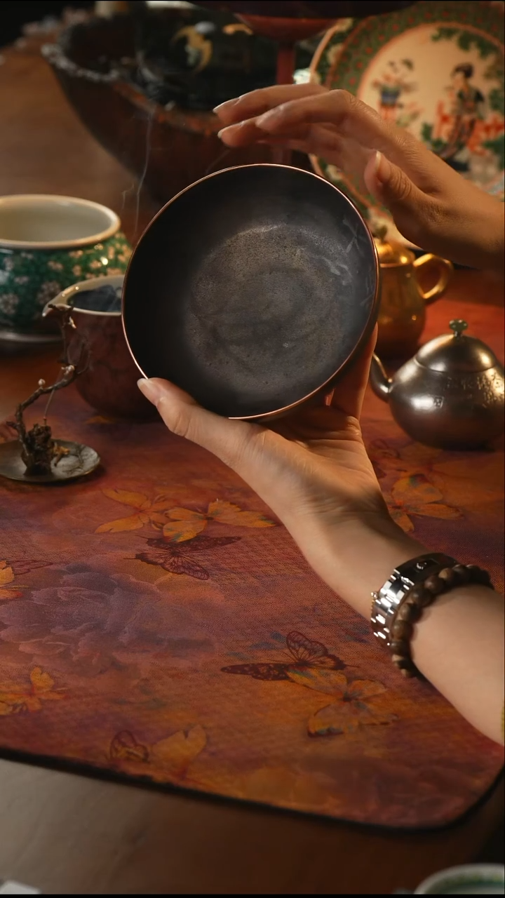 瓷片云由山铜口长乐壶承