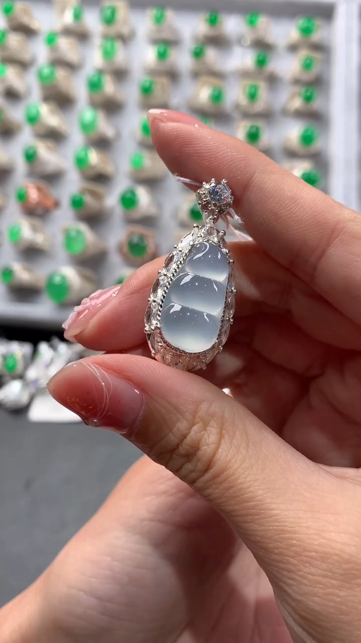 【闪购商品】定制翡翠未镶嵌缅甸A货翡翠 福利放漏款 2.14