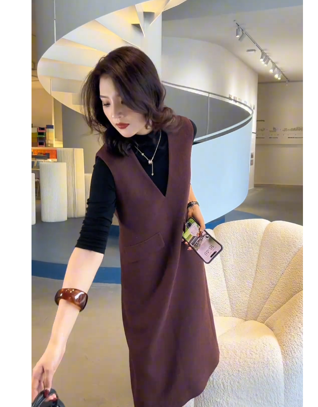 2025气质修身设计网红洋气潮流棕色复古套装休闲时尚套装CY20401