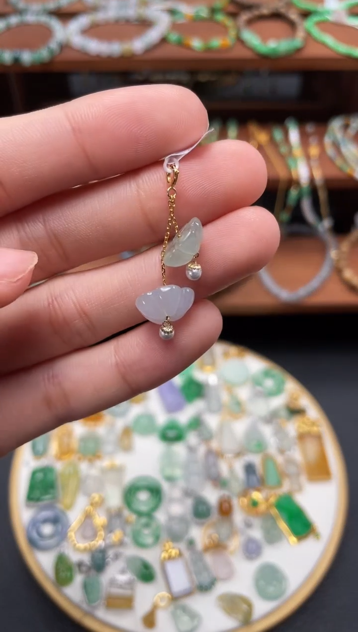 【闪购商品】翡翠吊坠(不含链)18K金镶嵌一个 JK710