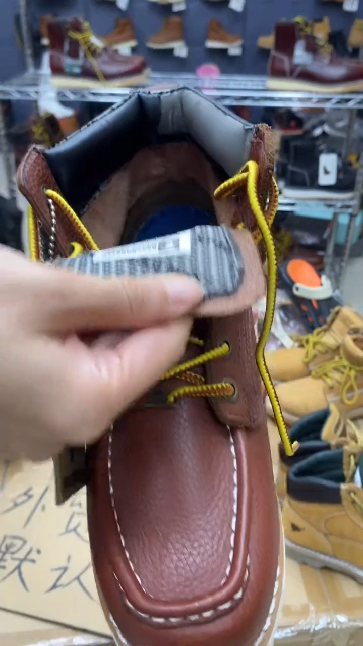 牛皮39码，V360 运动鞋码，工装靴 默认瑕疵 领口氧化