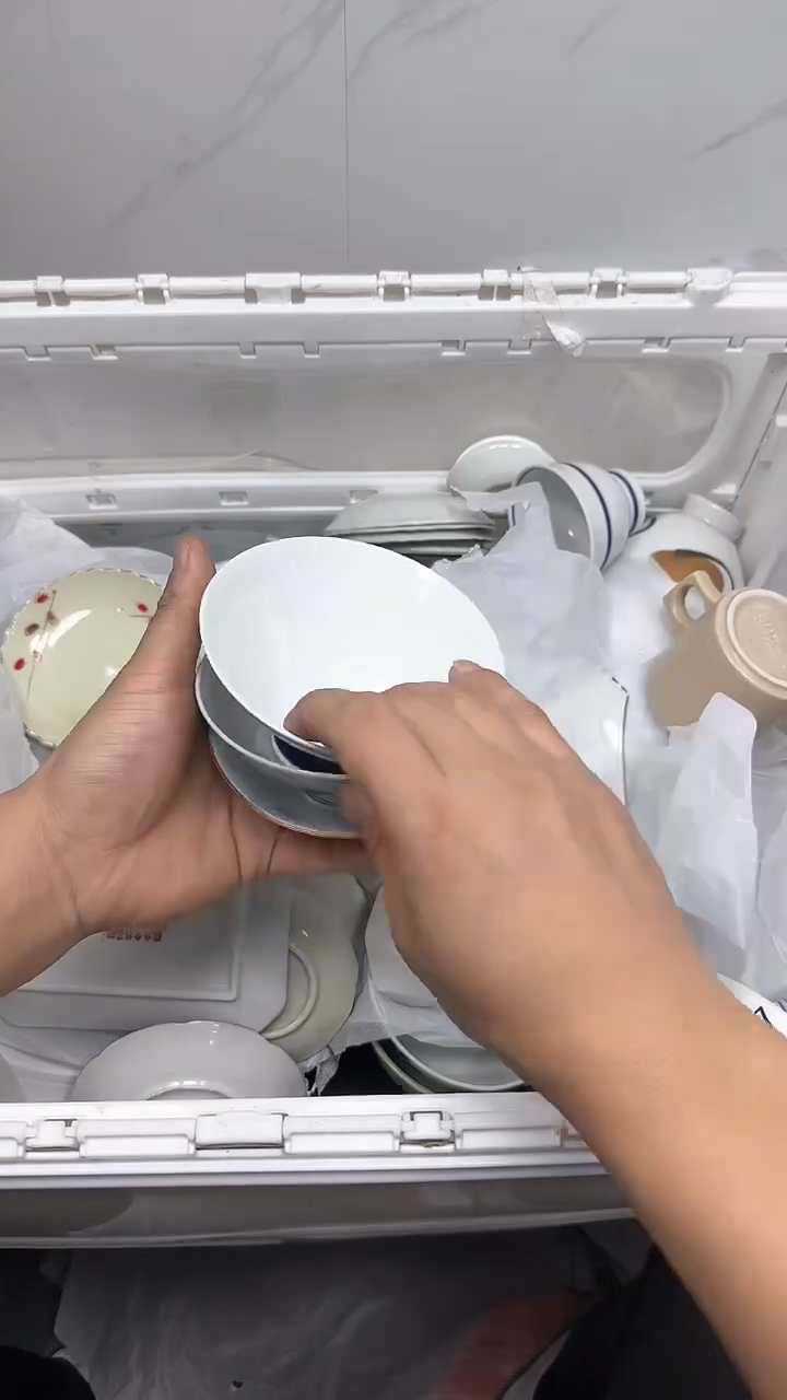 【闪购商品】1497回流瓷器默认微瑕，18.8包邮