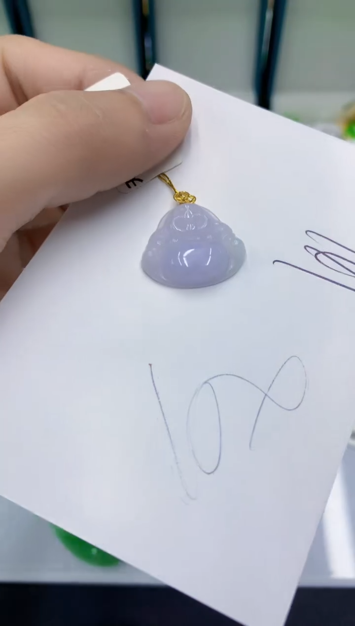 翡翠18K金镶嵌颈饰翡翠