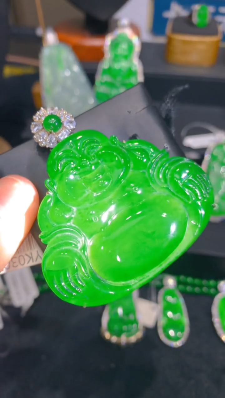 【闪购商品】翡翠颈饰银S925镶嵌72一季