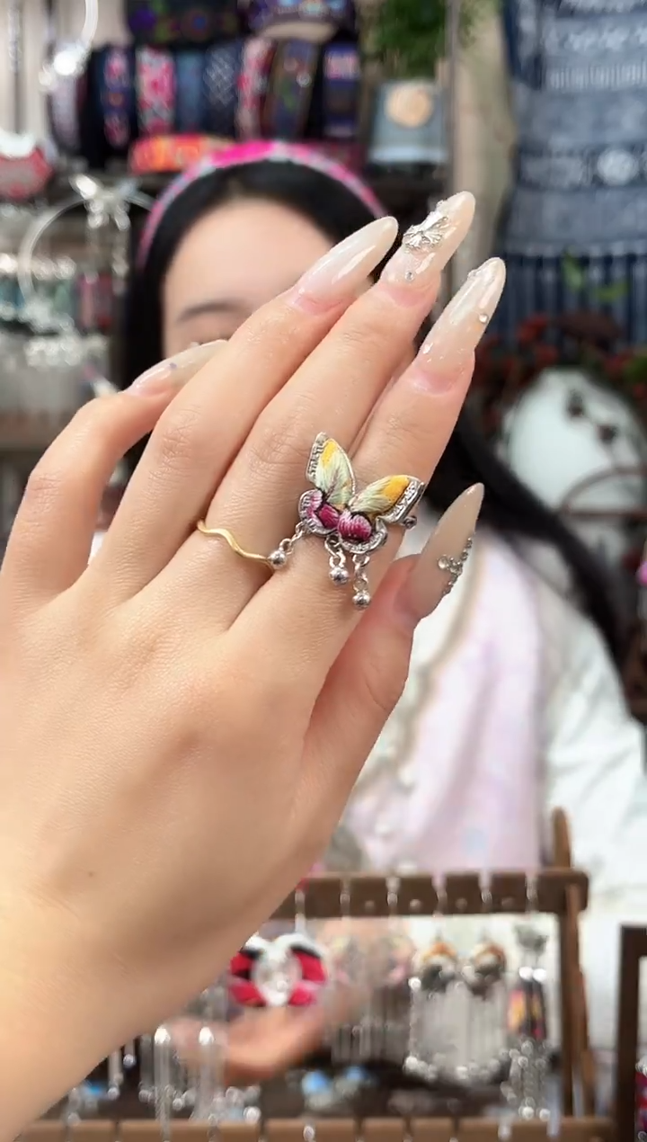 织绣民族风非遗老绣苗银饰品254