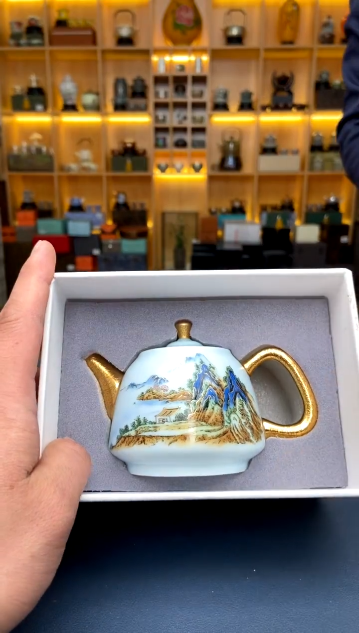 【闪购商品】撤柜高货，价格随便开@@X107