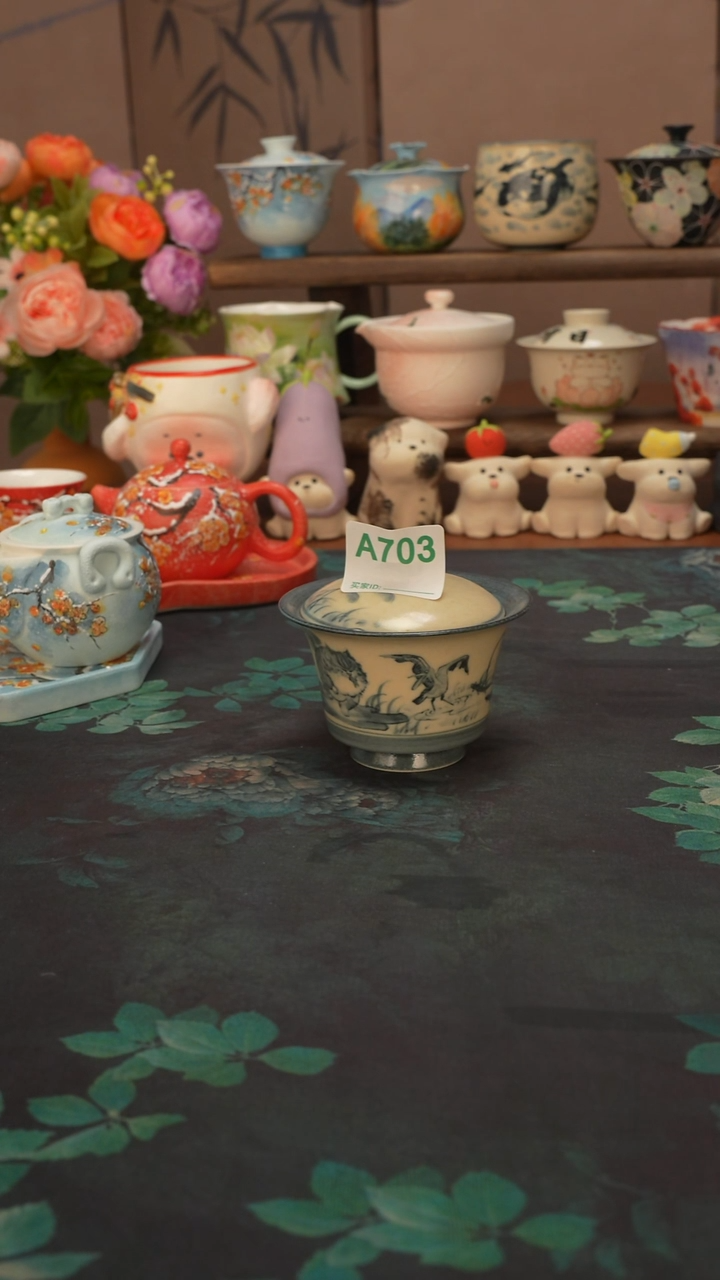 小雾垂露  猫猫叼鱼盖碗703