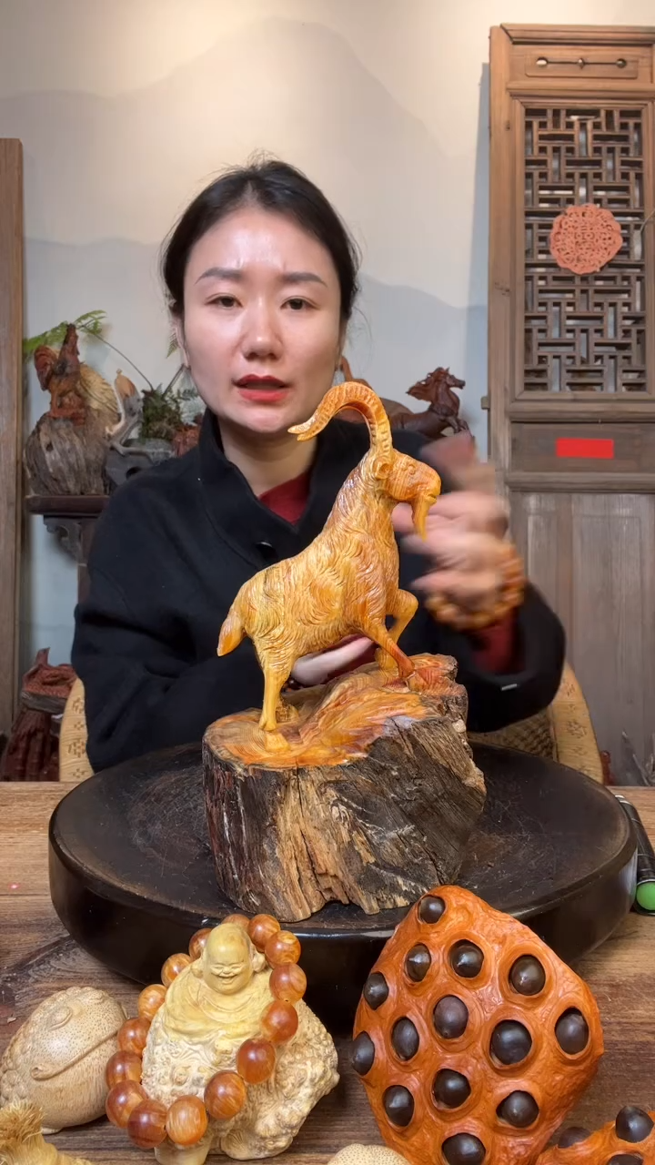 摆件D****098988998