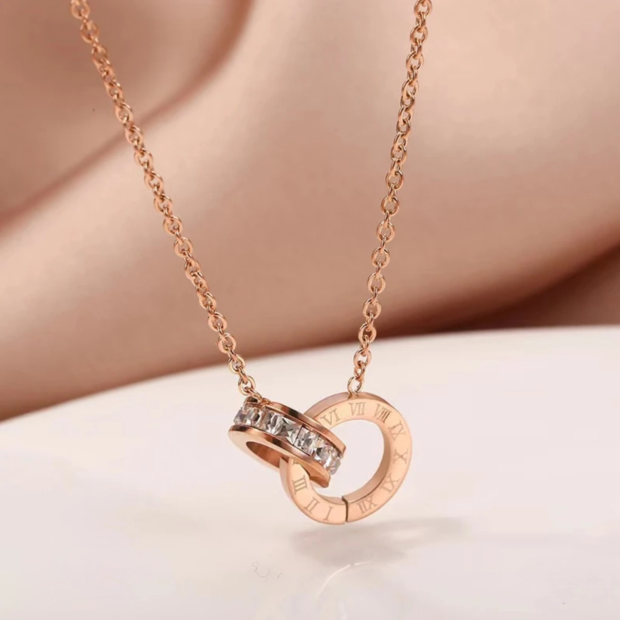 钛钢项链 轻奢经典罗马双环项链女环环相扣百搭气质镀K金锁骨链