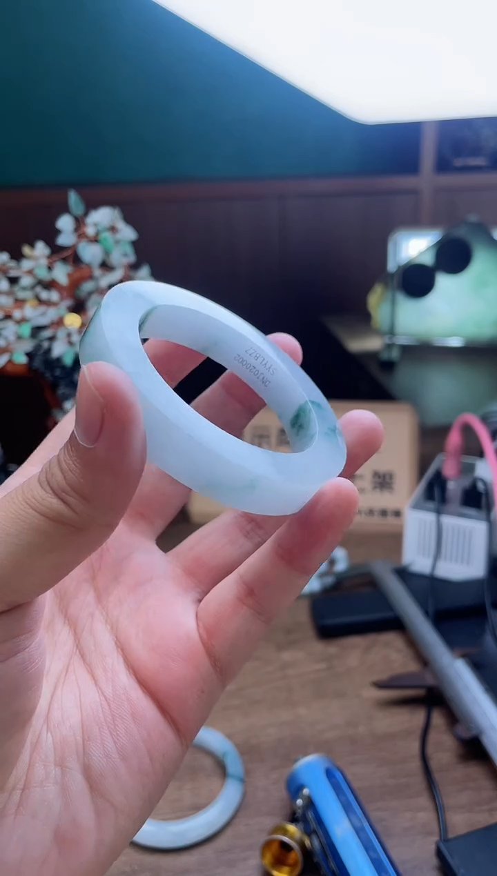 【闪购商品】定制翡翠手镯未镶嵌定制