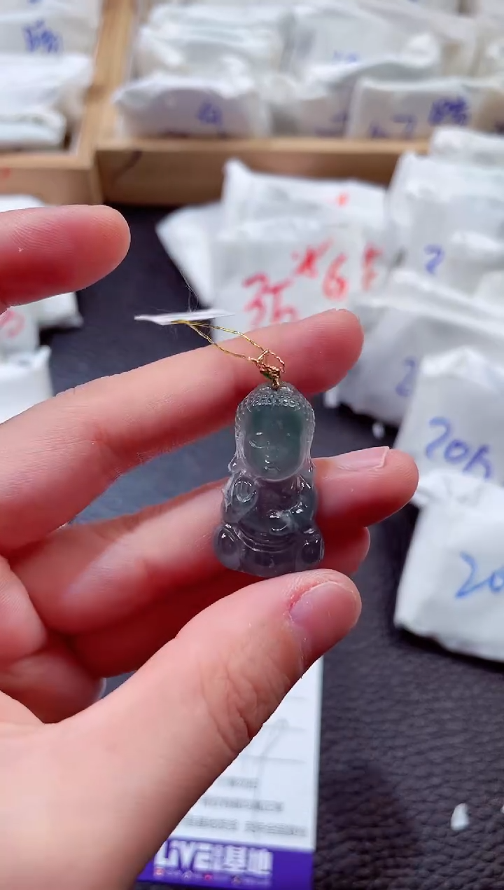 翡翠18K金镶嵌颈饰00001186